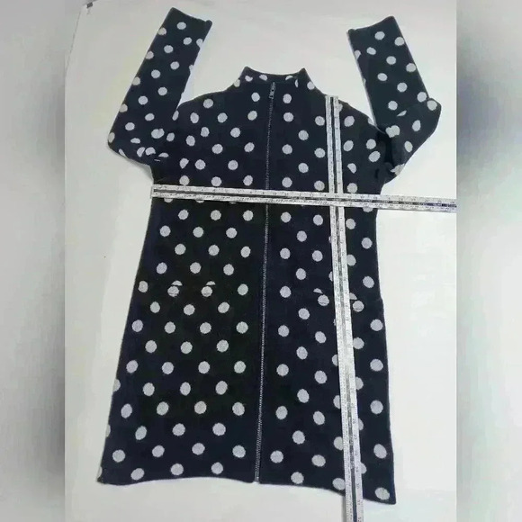 ANTHROPOLOGIE Field Flower 💯  Wool full zip long sweater. Ladies size xs - Picture 4 of 10